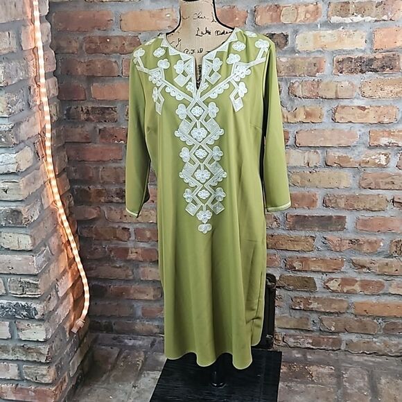 NWT Timeless Naeem Khan Chartreuse embroidered dress size Large - Picture 1 of 13